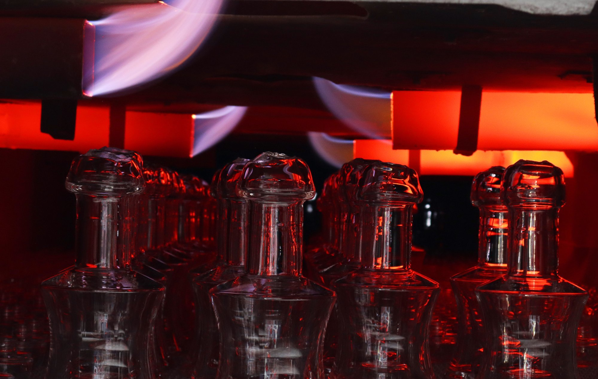 Handmade Oduman hookah glass production and quality control